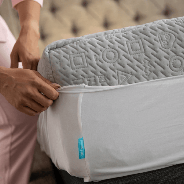 ZipFit Cooling Mattress Protector - Pillow Cube